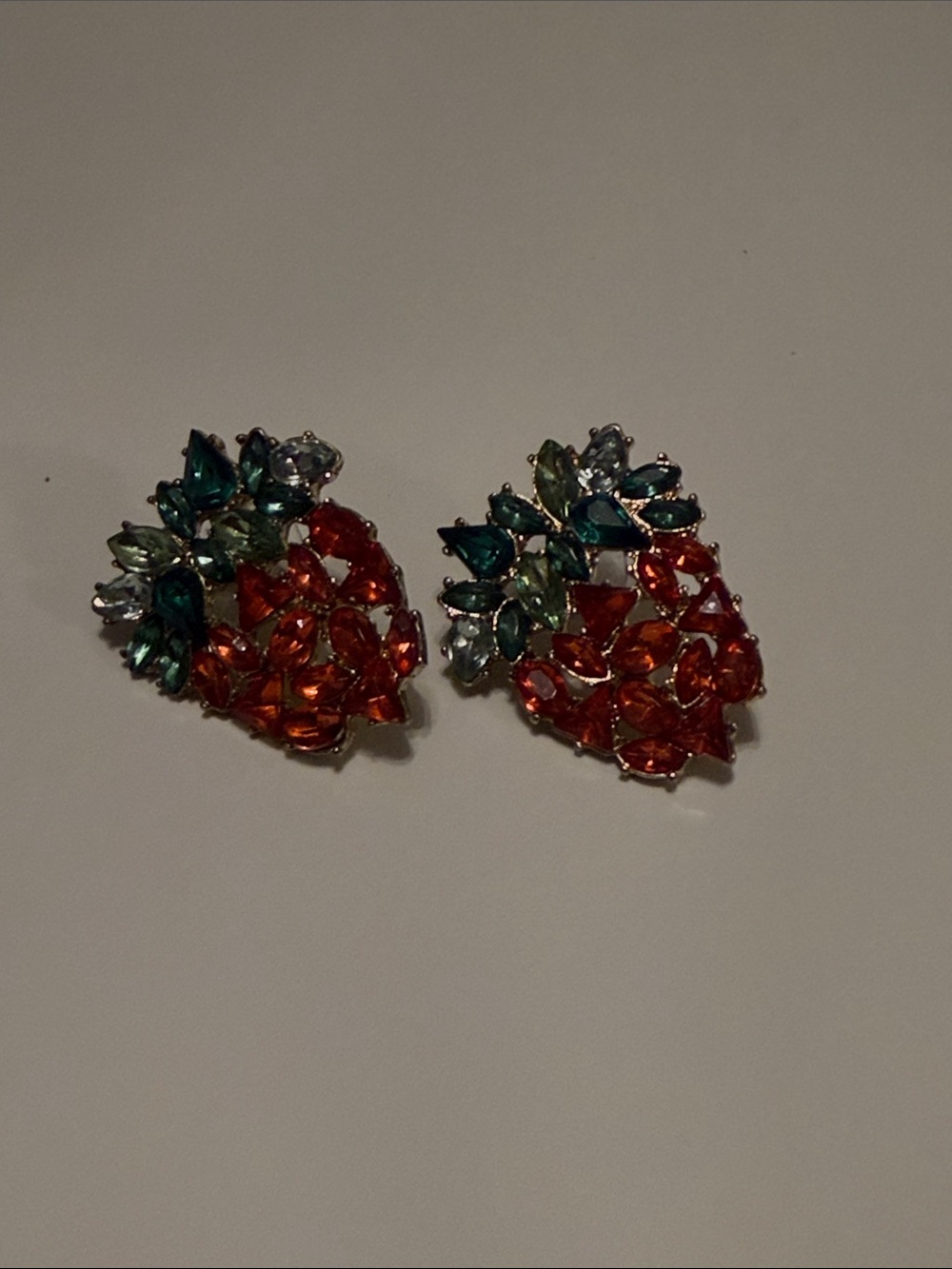 Women’s Multicolor Crystal Cluster Strawberry Earrings - Red & Green
